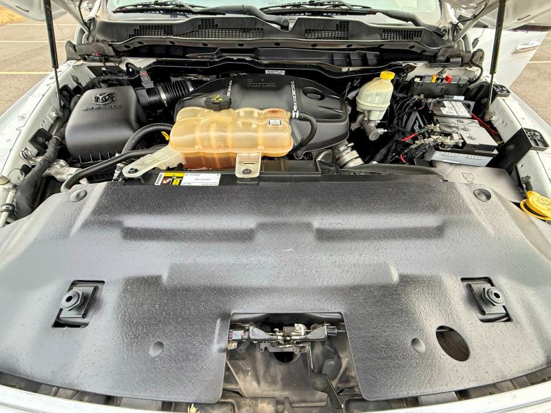 Photo 7 from auction – 2016 RAM 1500 LARAM with VIN 1C6RR6NM3GS319605