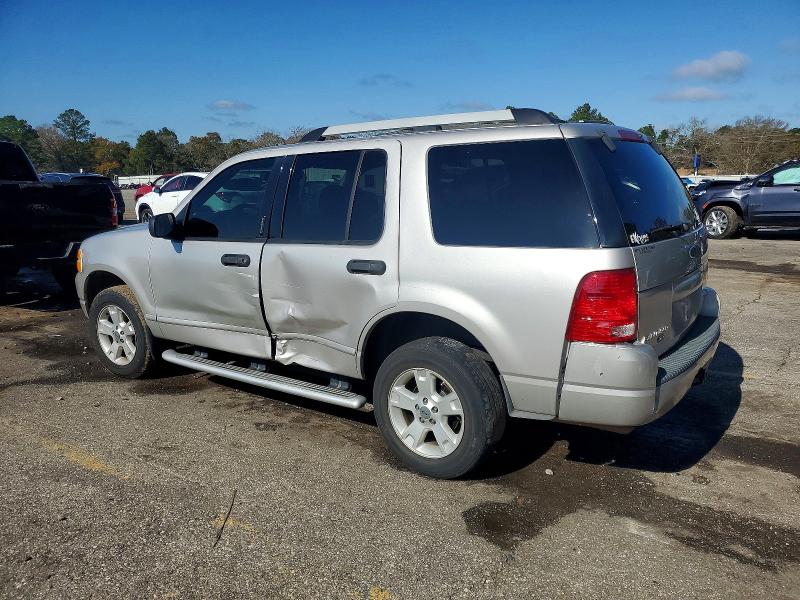 Photo 2 from auction – 2005 FORD EXPLORER X with VIN 1FMZU63K05UA07229