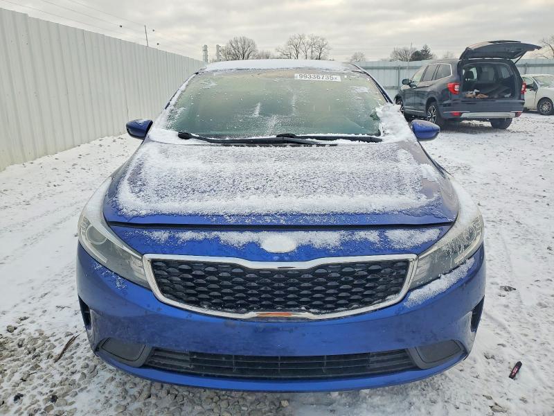 Photo 5 from auction – 2018 KIA FORTE LX with VIN 3KPFL4A77JE221365