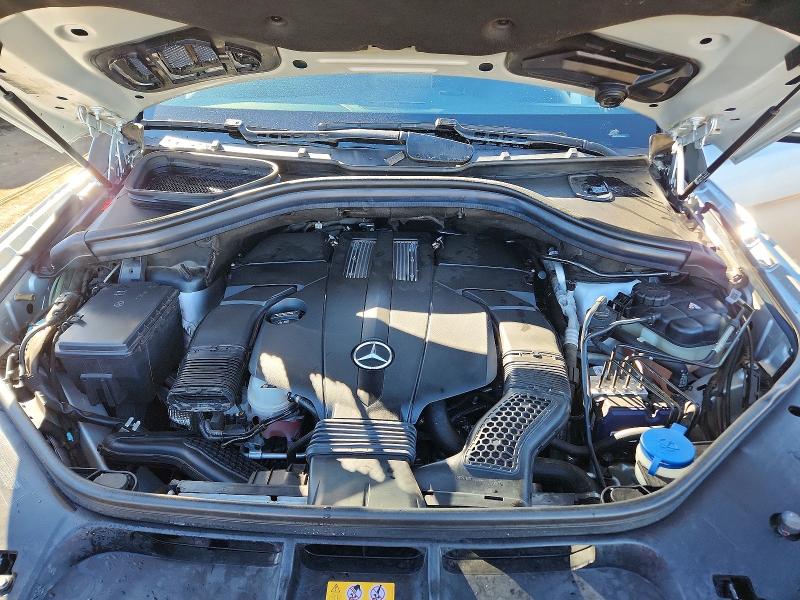 Photo 11 from auction – 2019 MERCEDES-BENZ GLS 450 4M with VIN 4JGDF6EE2KB226504