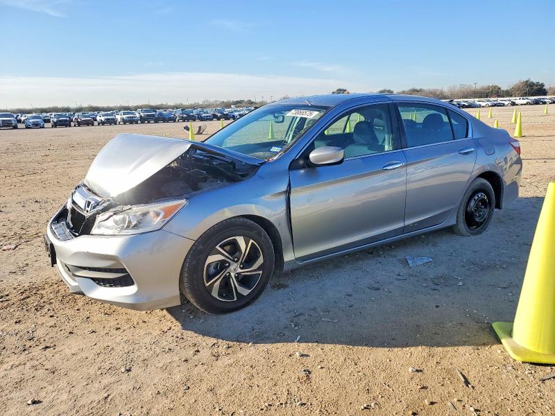 HONDA ACCORD 2016 with VIN 1HGCR2F38GA010507 - Photo from auction