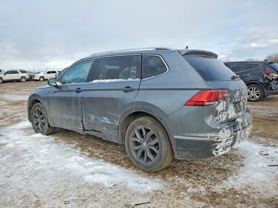 Photo 2 from auction – 2023 VOLKSWAGEN TIGUAN with VIN 3VVNB7AX3PM074042