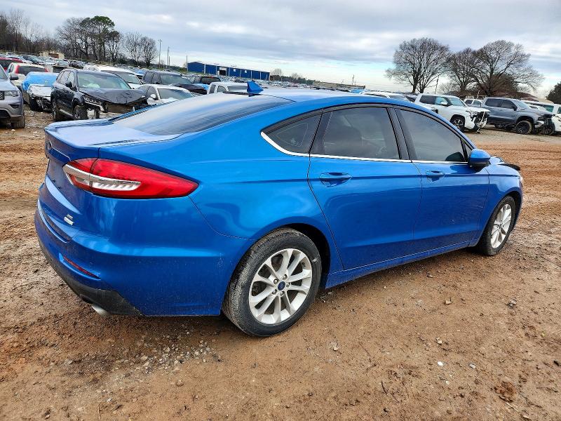 Photo 3 from auction – 2020 FORD FUSION with VIN 3FA6P0HD8LR184787