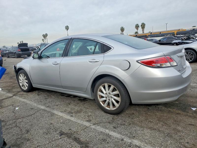 Photo 2 from auction – 2012 MAZDA 6 I with VIN 1YVHZ8DH5C5M13704