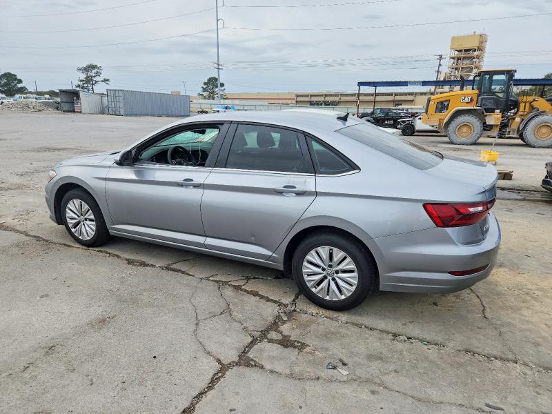 Photo 2 from auction – 2020 VOLKSWAGEN JETTA S with VIN 3VWCB7BU5LM076294