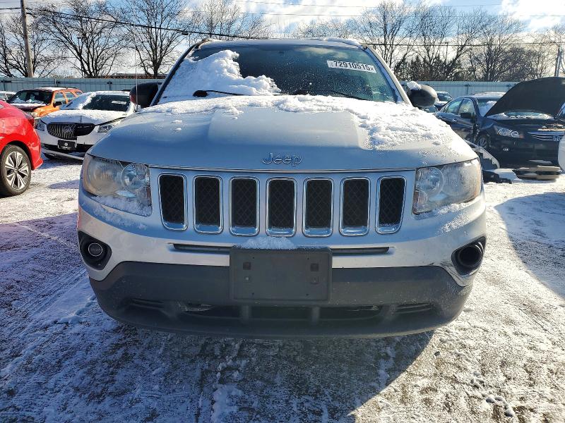 Photo 5 from auction – 2011 JEEP COMPASS with VIN 1J4NT1FA1BD159943