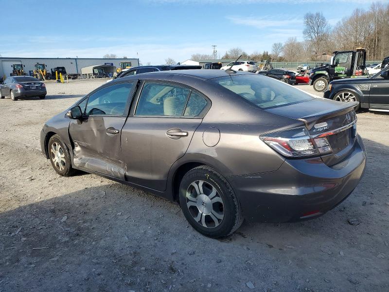 Photo 2 from auction – 2013 HONDA CIVIC HYBR with VIN 19XFB4F22DE001202