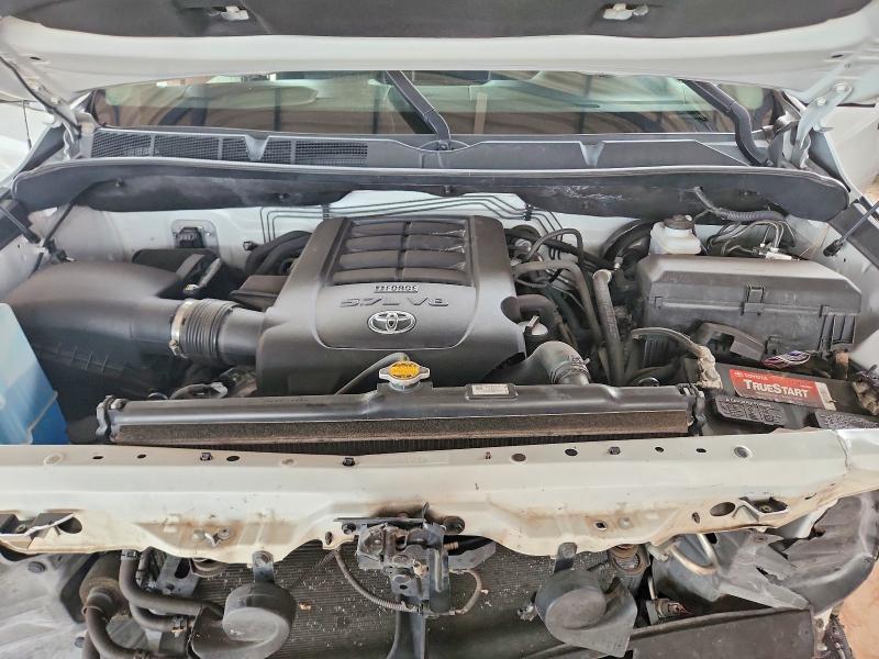 Photo 11 from auction – 2017 TOYOTA TUNDRA CRE with VIN 5TFDW5F16HX607777