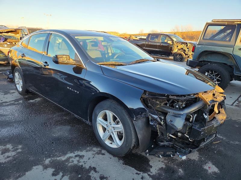 Photo 4 from auction – 2018 CHEVROLET MALIBU LS with VIN 1G1ZB5ST4JF293835