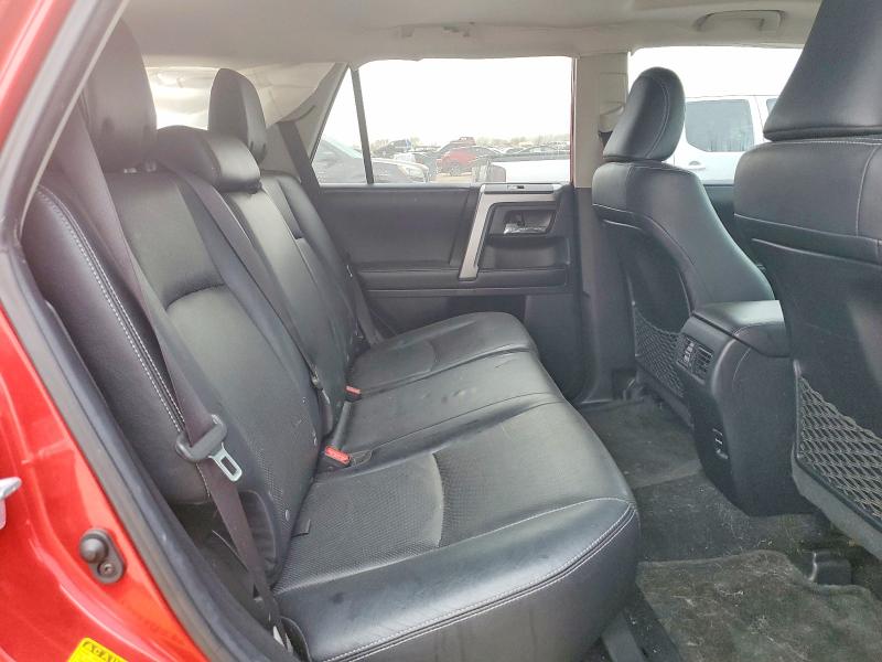 Photo 11 from auction – 2018 TOYOTA 4RUNNER with VIN JTEZU5JR4J5191105