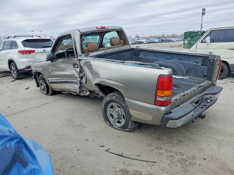 Photo 2 from auction – 1999 CHEVROLET SILVERADO with VIN 1GCEC14W3XZ117952