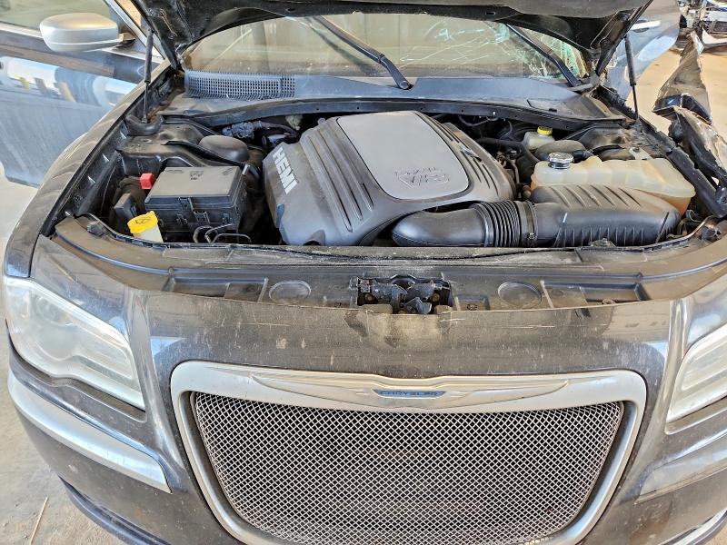 Photo 11 from auction – 2013 CHRYSLER 300C VARVA with VIN 2C3CCAJT5DH621808