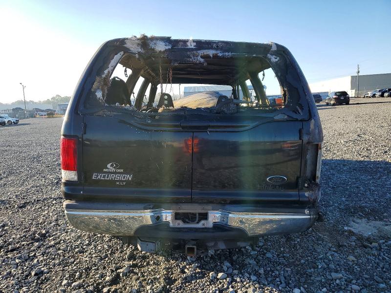 Photo 6 from auction – 2000 FORD EXCURSION with VIN 1FMNU40S4YEC17712