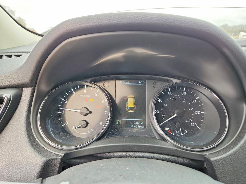 Photo 9 from auction – 2017 NISSAN ROGUE S with VIN 5N1AT2MT1HC772637