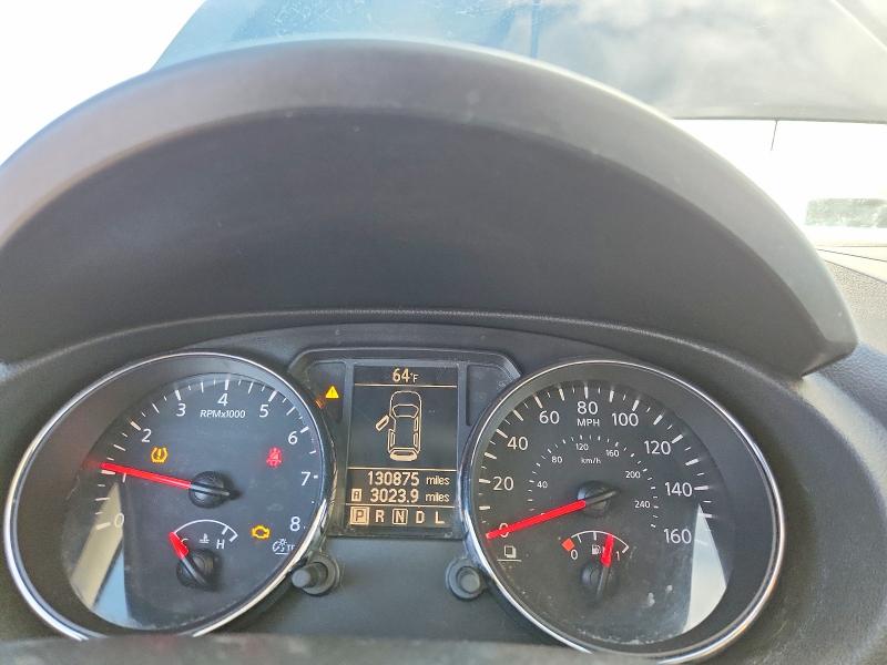 Photo 9 from auction – 2011 NISSAN ROGUE S with VIN JN8AS5MV8BW297833