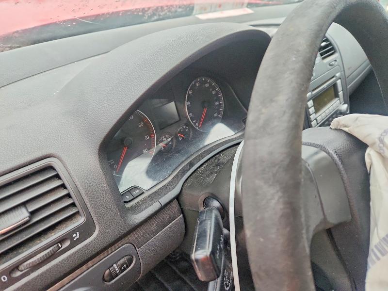 Photo 9 from auction – 2007 VOLKSWAGEN RABBIT with VIN WVWDR71K27W011203