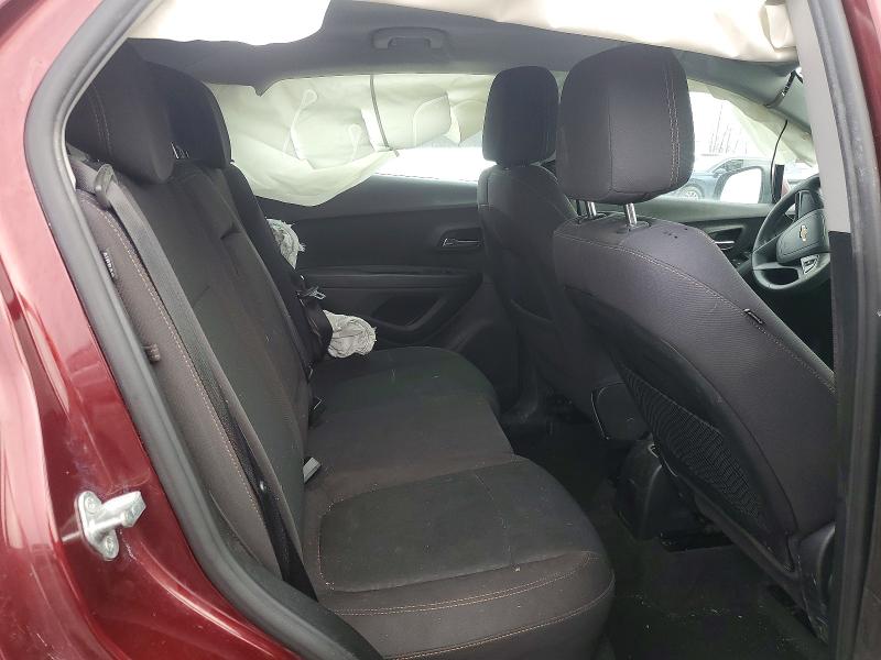 Photo 11 from auction – 2017 CHEVROLET TRAX with VIN 3GNCJKSB3HL211719