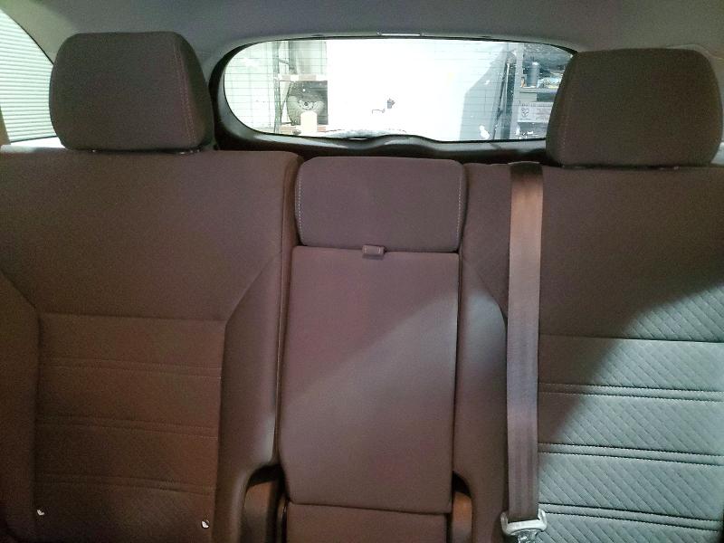 Photo 10 from auction – 2017 KIA SORENTO LX with VIN 5XYPGDA35HG282264