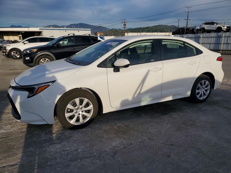 TOYOTA COROLLA LE 2026 with VIN JTDBCMFE1T3122296 - Photo from auction