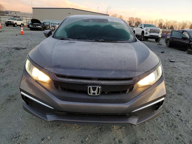 Photo 5 from auction – 2019 HONDA CIVIC with VIN 19XFC2F6XKE032103