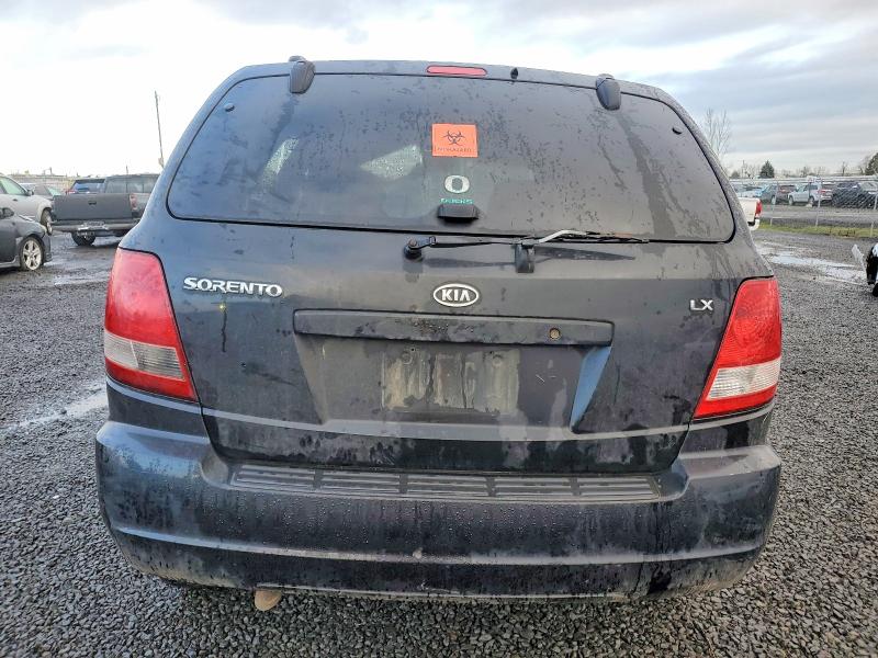 Photo 6 from auction – 2004 KIA SORENTO EX with VIN KNDJD733945242933
