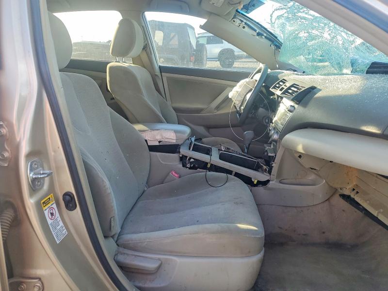 Photo 7 from auction – 2011 TOYOTA CAMRY with VIN 4T1BF3EK1BU150015