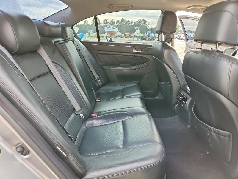 Photo 10 from auction – 2012 HYUNDAI GENESIS 5. with VIN KMHGC4DHXCU168573