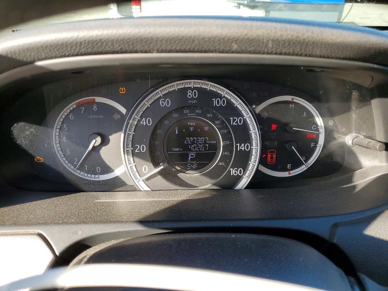 Photo 9 from auction – 2015 HONDA ACCORD with VIN 1HGCR2F31FA186457