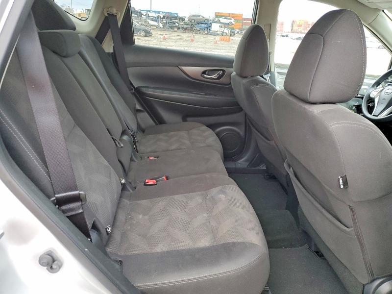 Photo 11 from auction – 2016 NISSAN ROGUE S with VIN KNMAT2MT7GP632300