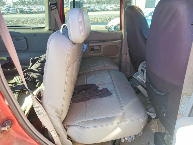 Photo 11 from auction – 1998 FORD EXPLORER with VIN 1FMZU32P5WUA42247