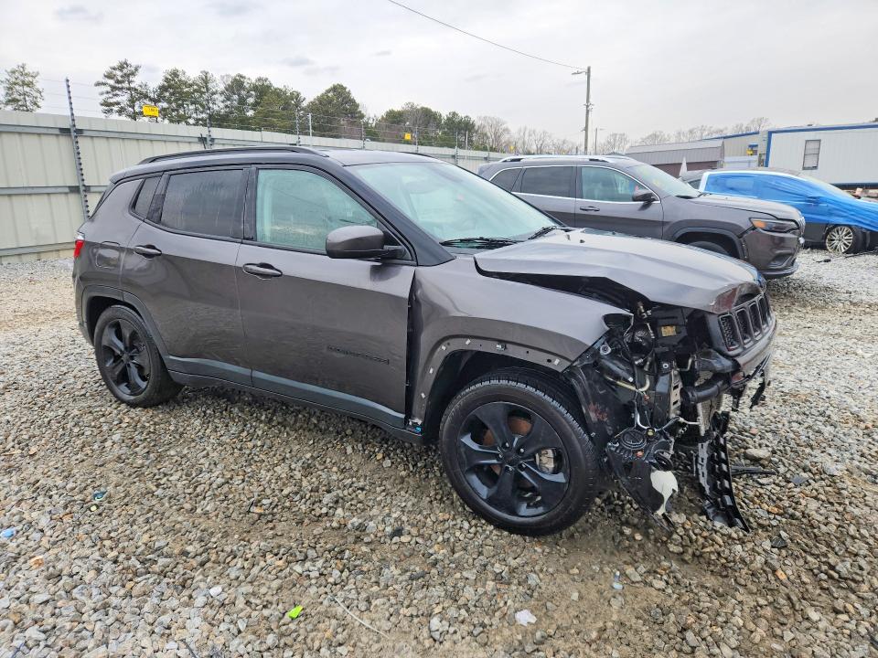 Снимка 4 от търг – 2021 JEEP COMPASS с VIN 3C4NJCBB3MT587239