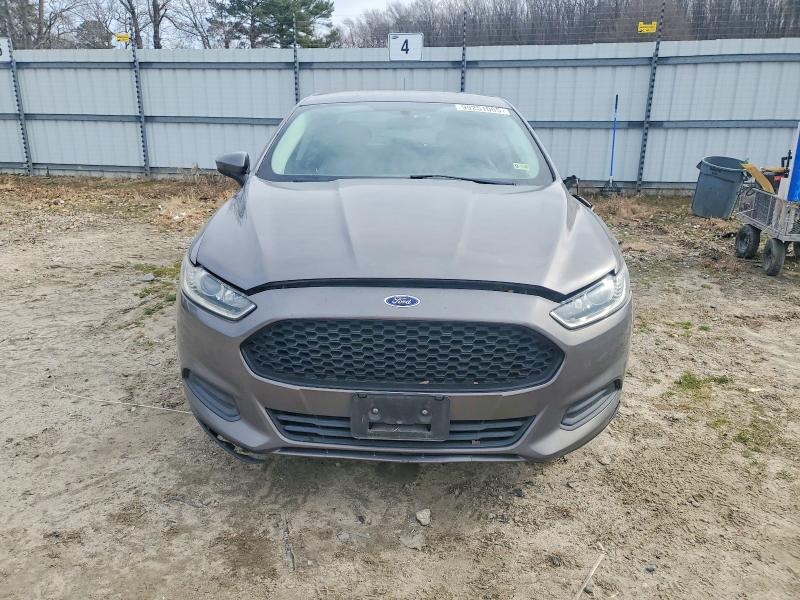 Photo 5 from auction – 2014 FORD FUSION with VIN 3FA6P0UU7ER217660