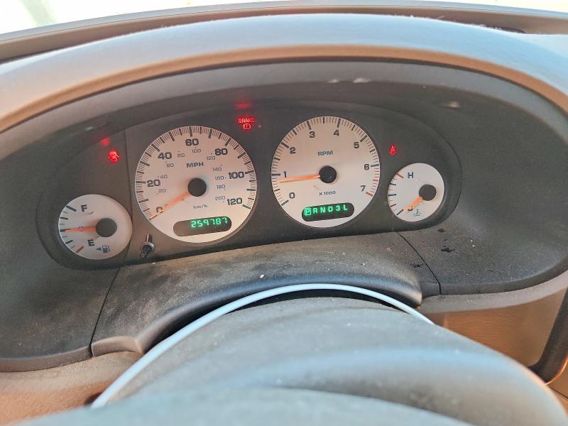 Photo 9 from auction – 2001 CHRYSLER TOWN & COU with VIN 2C4GP44381R266962