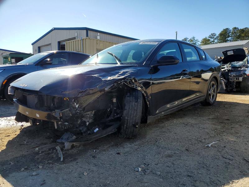 KIA K4 LX 2025 with VIN 3KPFT4DE6SE060017 - Photo from auction