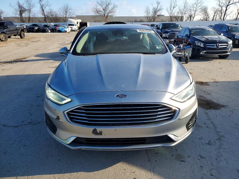 Photo 5 from auction – 2020 FORD FUSION with VIN 3FA6P0CD7LR177482