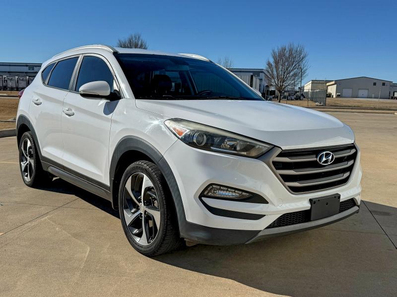 Photo 1 from auction – 2016 HYUNDAI TUCSON LIM with VIN KM8J33A20GU191981