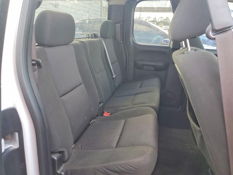 Photo 10 from auction – 2013 CHEVROLET SILVERADO with VIN 1GCRCSE00DZ144183