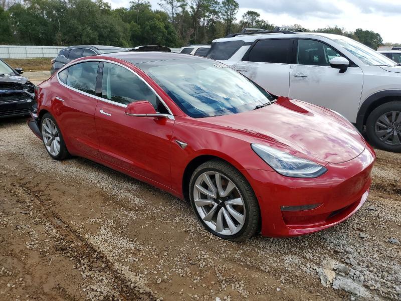 Photo 4 from auction – 2018 TESLA MODEL 3 with VIN 5YJ3E1EB3JF117282