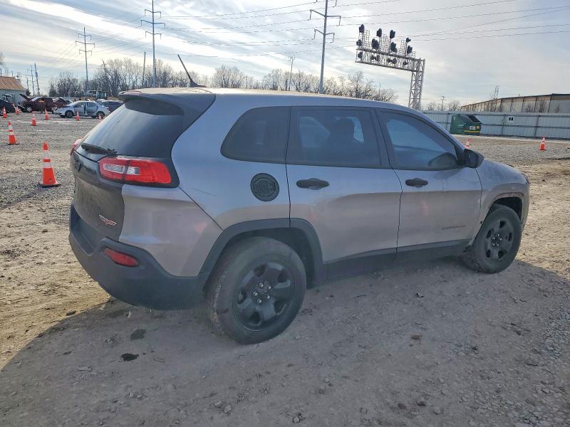 Photo 3 from auction – 2014 JEEP CHEROKEE with VIN 1C4PJLAB5EW319248