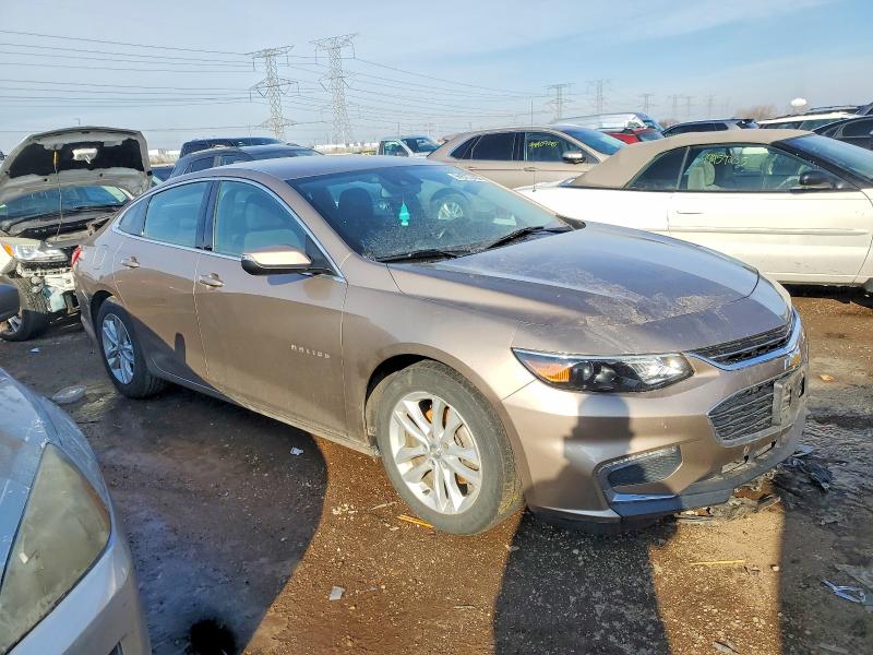 Photo 4 from auction – 2018 CHEVROLET MALIBU LT with VIN 1G1ZD5ST5JF236974