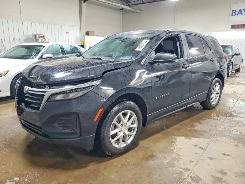 CHEVROLET EQUINOX LS 2022 with VIN 2GNAXHEV5N6143051 - Photo from auction