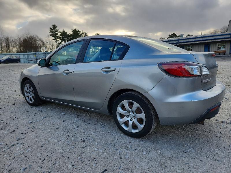 Photo 2 from auction – 2011 MAZDA 3 I with VIN JM1BL1UF0B1464147