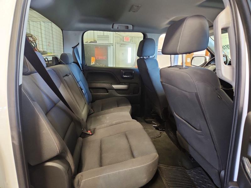 Photo 10 from auction – 2018 CHEVROLET SILVERADO with VIN 3GCUKREC2JG433027