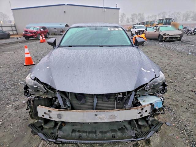Photo 5 from auction – 2016 LEXUS IS 200T with VIN JTHBA1D25G5016293
