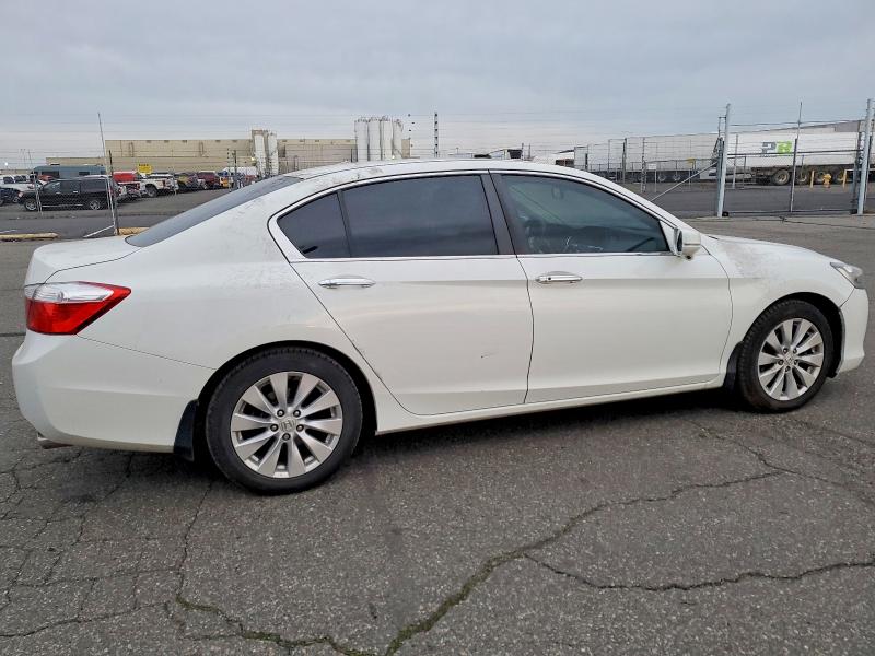 Photo 3 from auction – 2014 HONDA ACCORD with VIN 1HGCR2F78EA251984