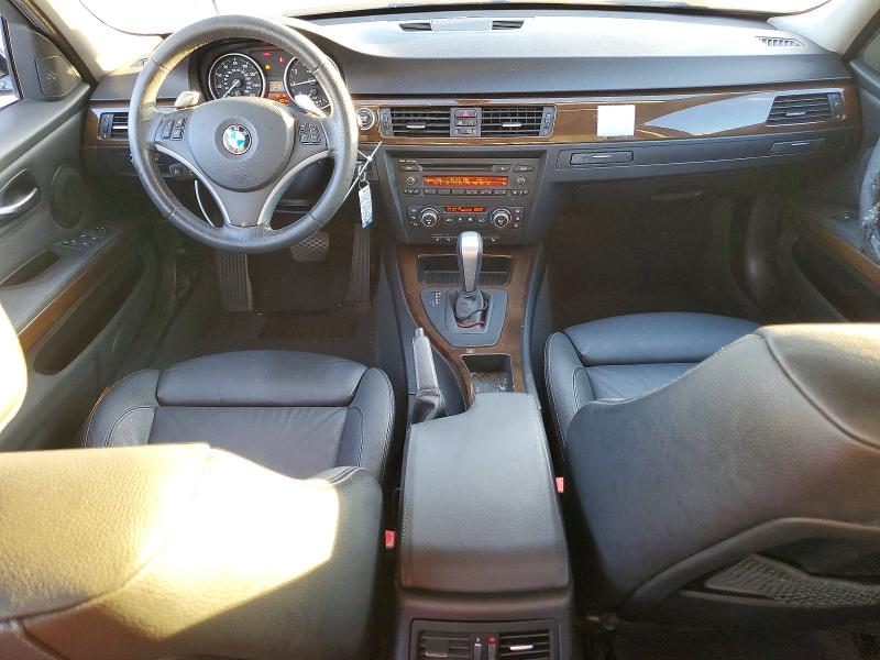 Photo 8 from auction – 2009 BMW 328 I with VIN WBAPH73549A174438