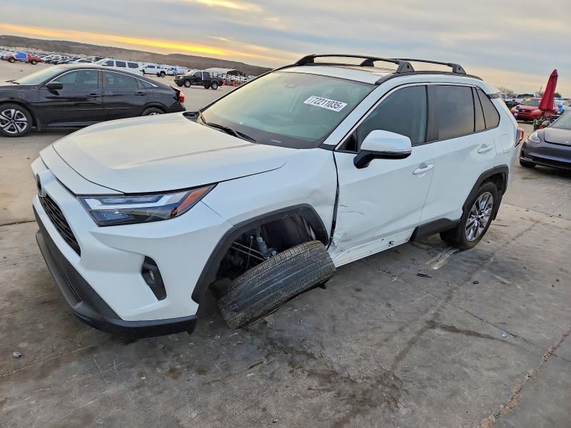 TOYOTA RAV4 XLE P 2024 with VIN 2T3A1RFV7RW481656 - Photo from auction