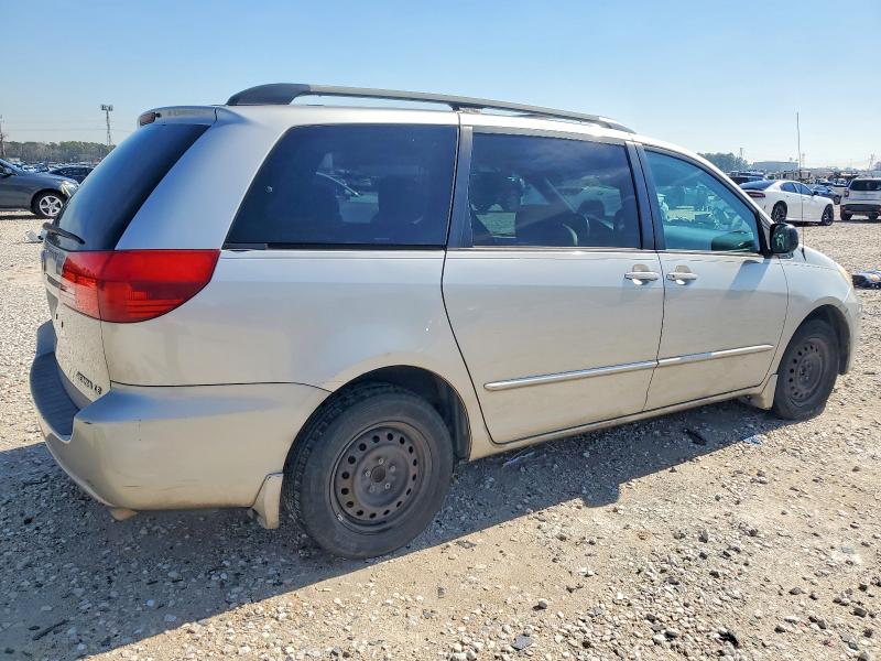 Photo 3 from auction – 2004 TOYOTA SIENNA with VIN 5TDZA23C04S054374