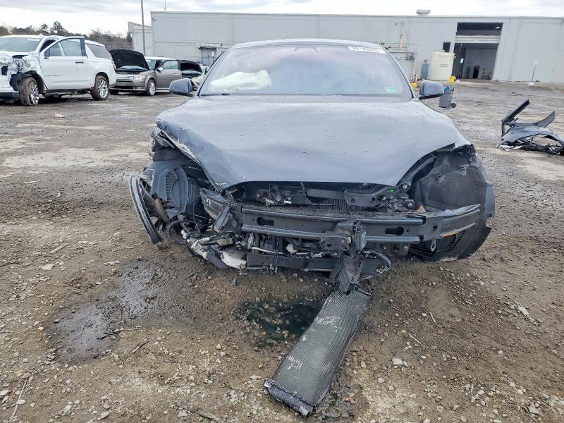 Photo 5 from auction – 2017 TESLA MODEL S with VIN 5YJSA1E21HF232187