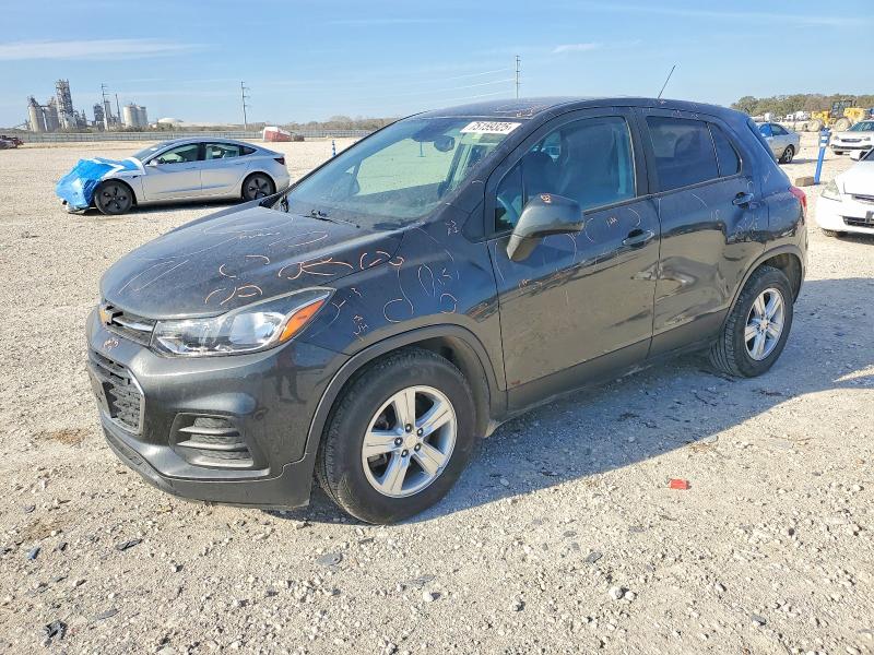 CHEVROLET TRAX 2019 with VIN 3GNCJKSB3KL351874 - Photo from auction